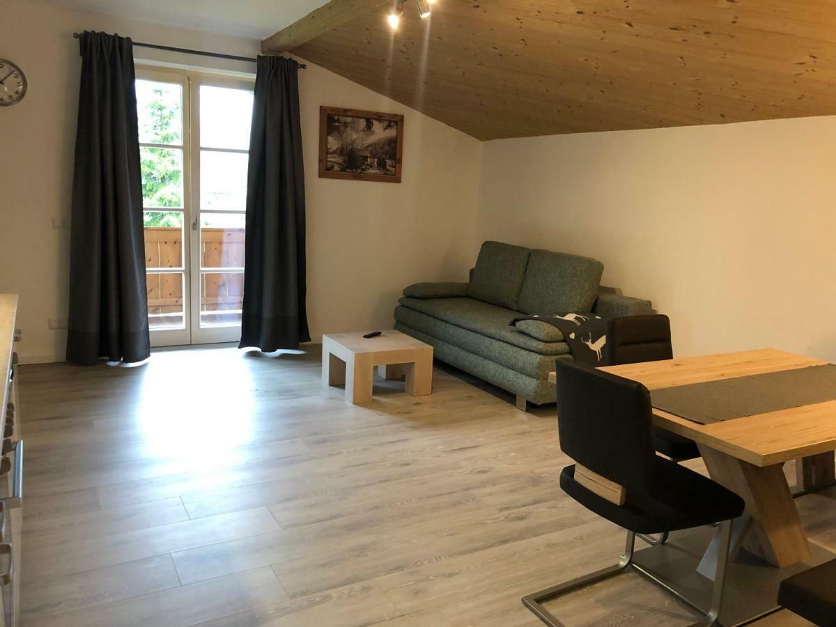 Haus Bergsicht Lofer Apartamento Exterior foto