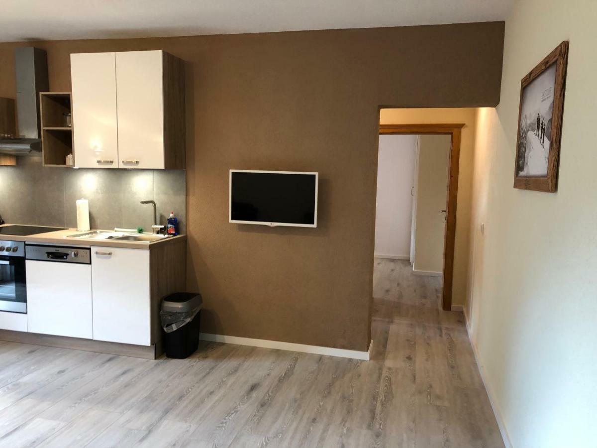 Haus Bergsicht Lofer Apartamento Exterior foto